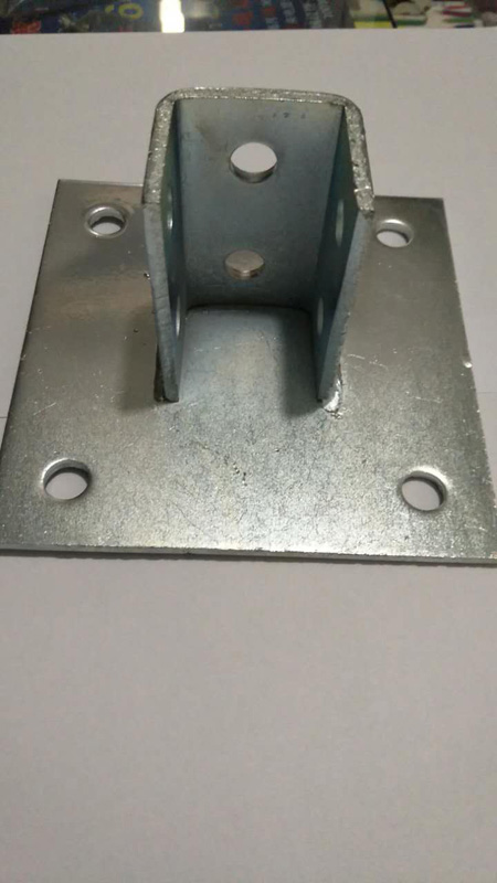 底座
